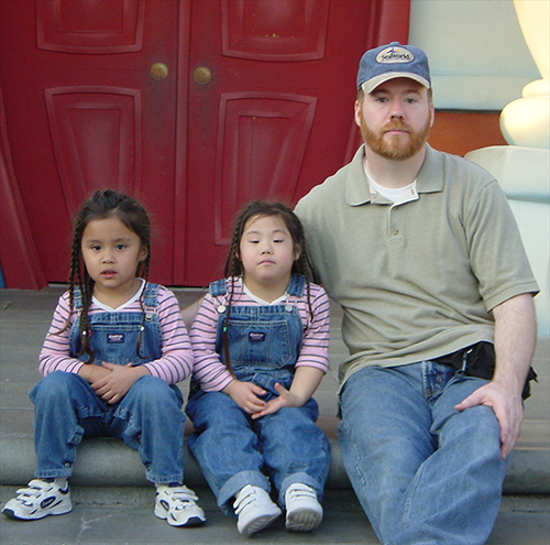 William Robert Stanek with his daughters